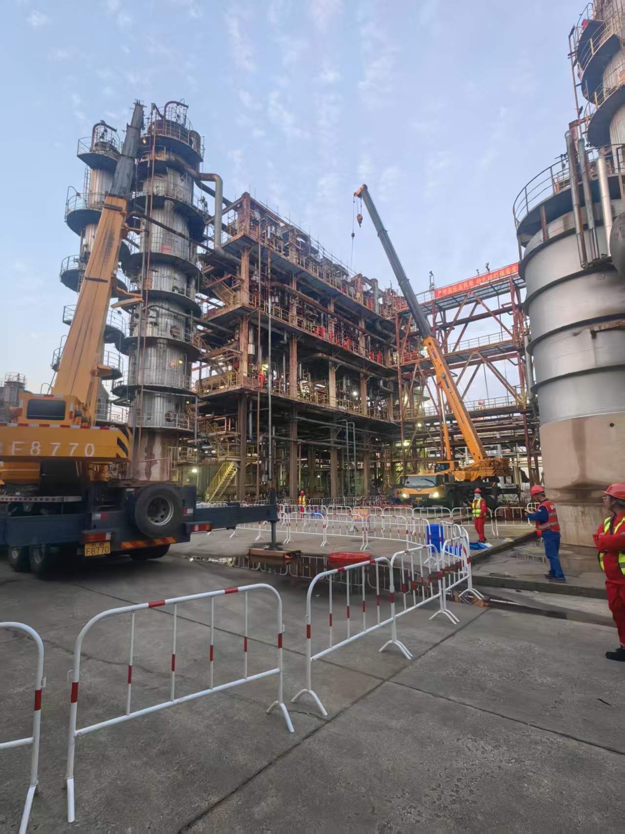 电站冷凝器管束抽芯